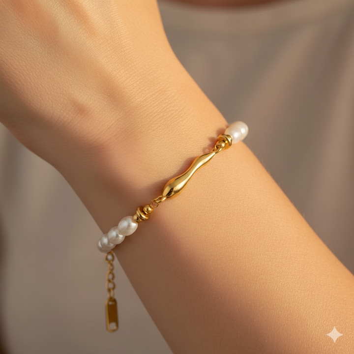 Love Freshwater Bracelet