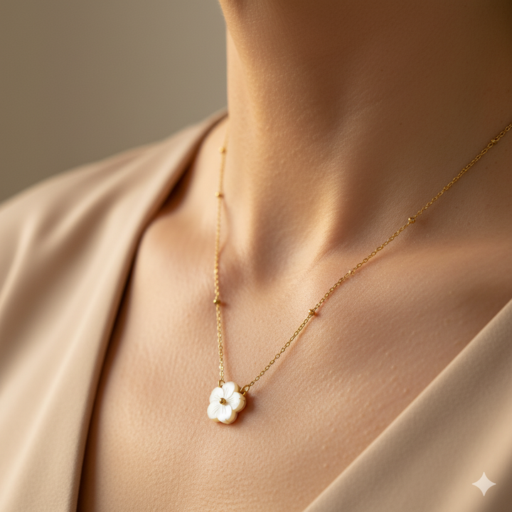 Greatness Blossom Flower Necklace